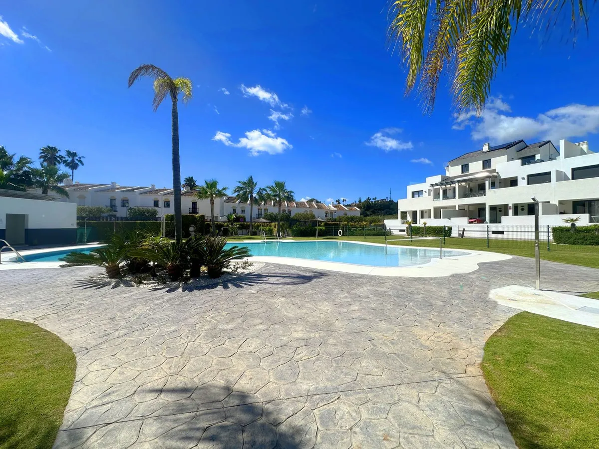 9387cd7a-8496-48f9-8c94-10ab978ddb2b