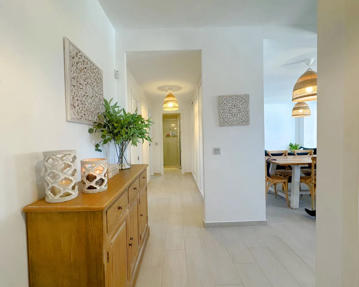 caae52b4-5dfa-4bad-9a01-1b43847ce534