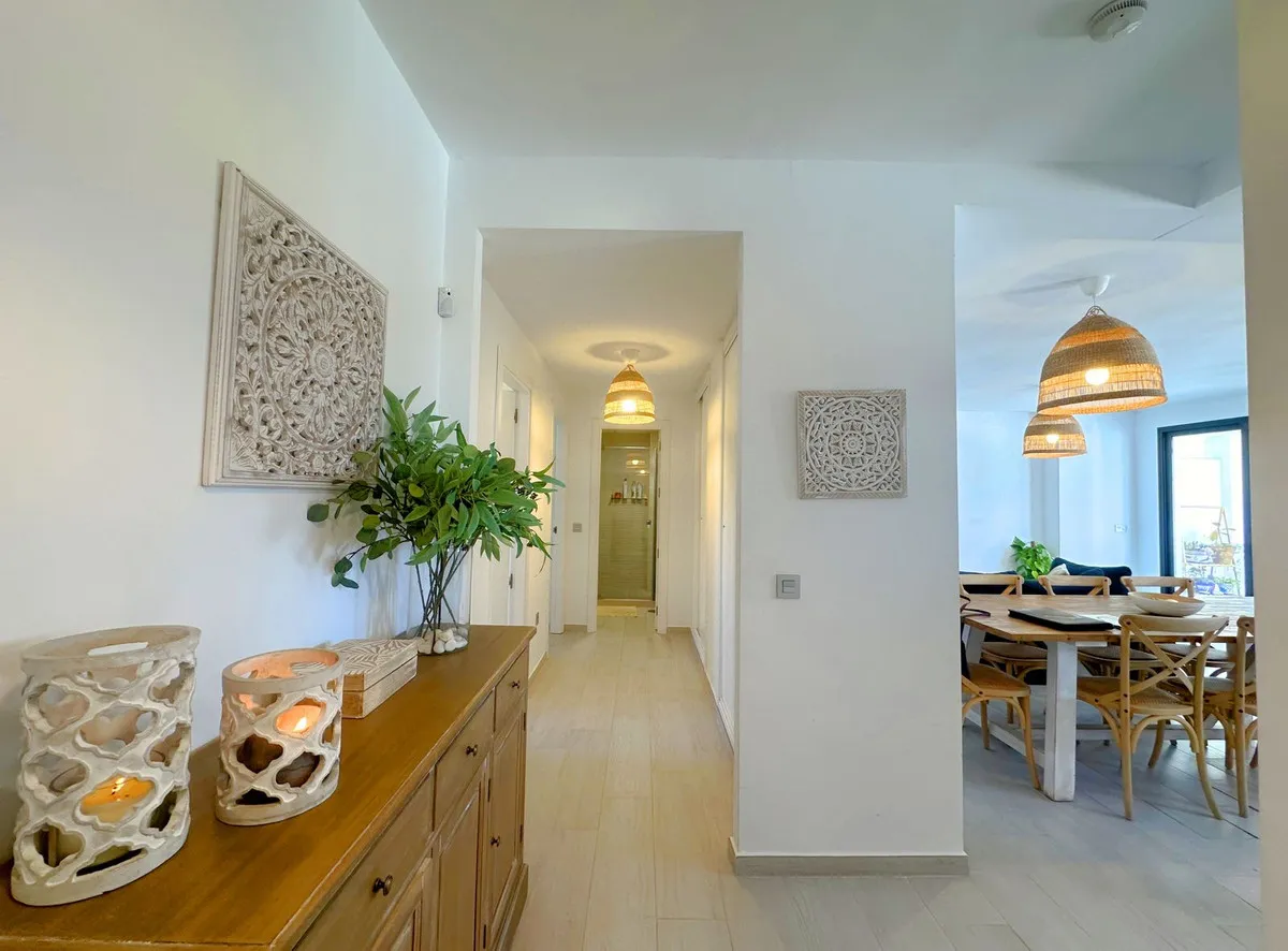 e9d69d84-7619-481e-acbf-c80a7bf49a64