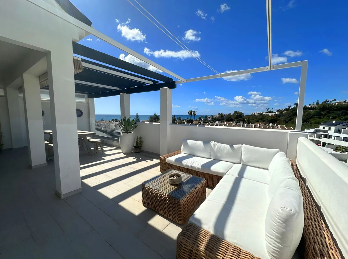 fab24b90-88cc-4d96-94c5-f485d1255dd0