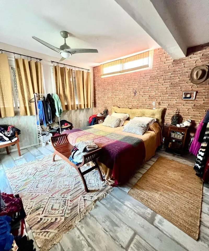 05e9db16-2b02-484a-afb9-32d62e8eeae3