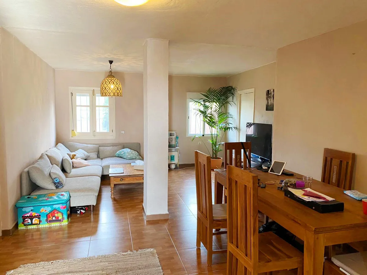 f65b36c4-3cb2-4d4b-ab3a-b95a6d553c82