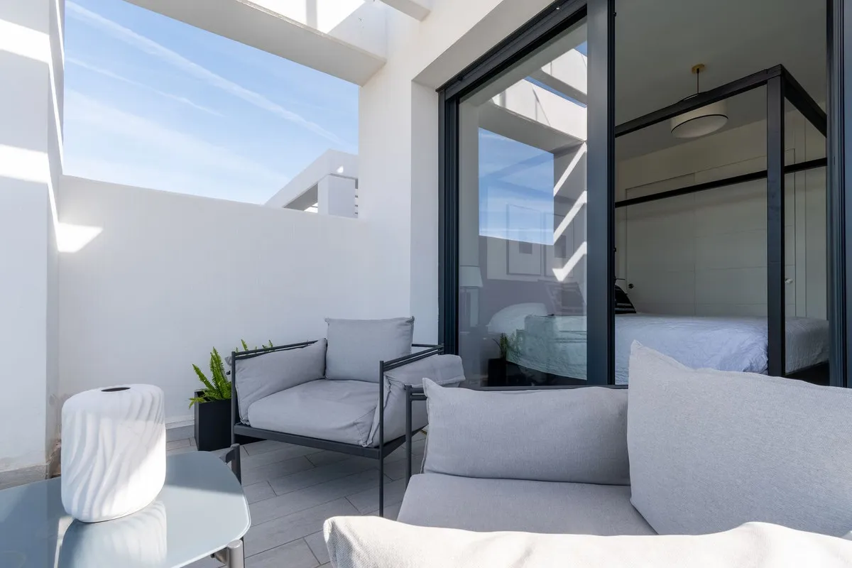 5687491c-2043-490d-b9cc-3b04ed558bdb