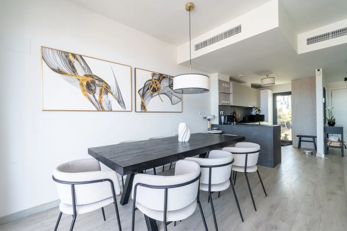 c5e778a5-afc0-4d13-ad76-9418c4ae599b