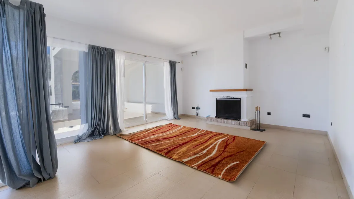 152ee173-a171-44d8-92ca-8c473d2fdba4