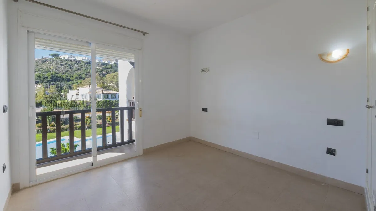 4251f026-9674-447b-9fd5-1e7fb0a8083a