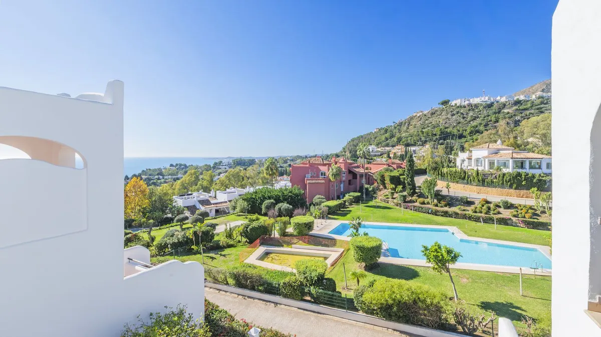 9a83b4d5-b783-41f3-9388-ff6fe1c984fa