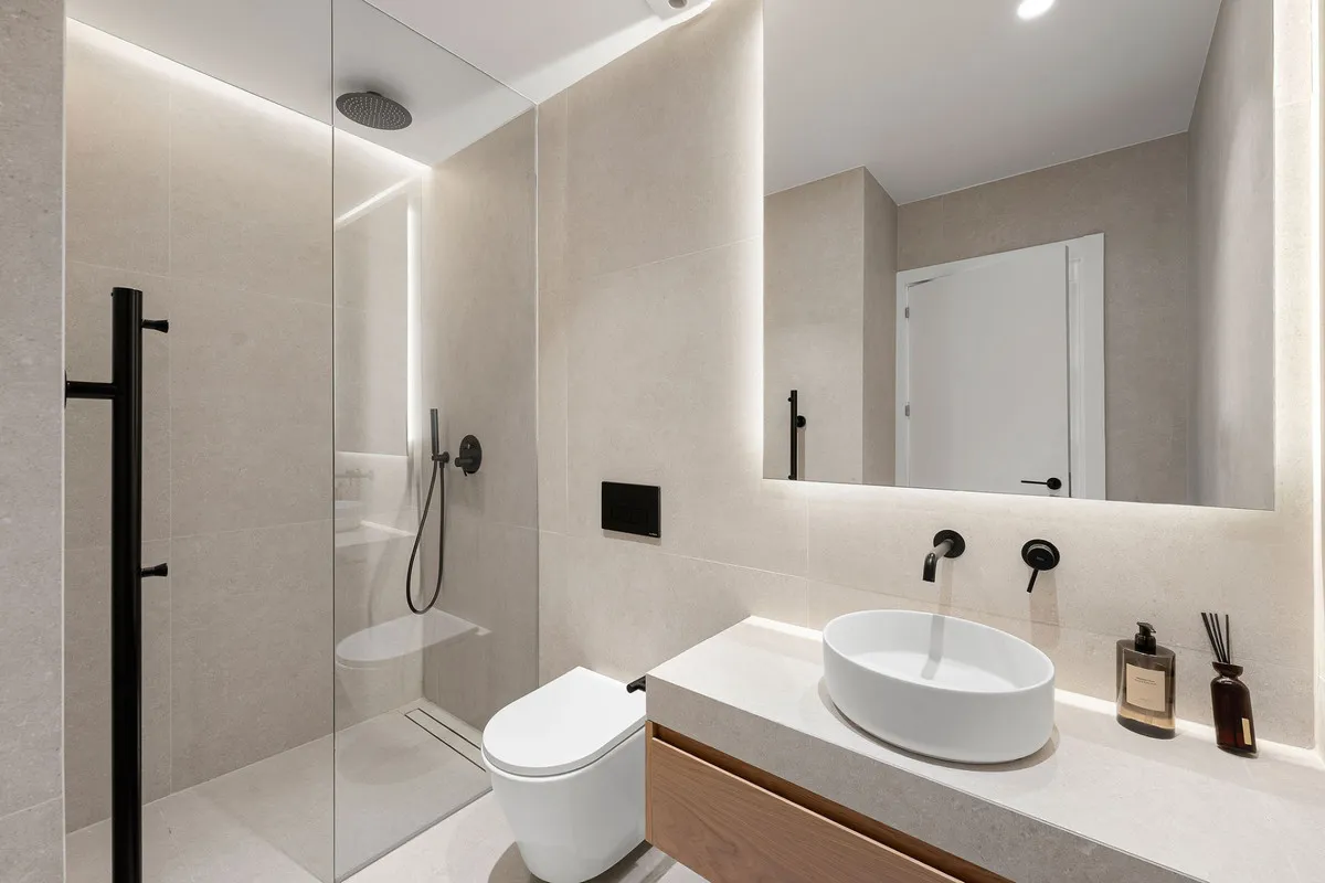 5a875350-e8b4-4372-aace-4b1f0064b577