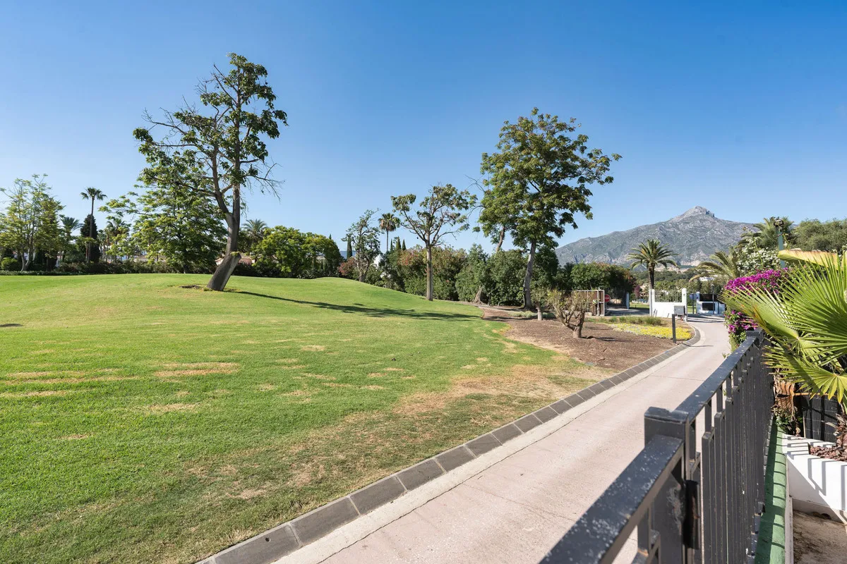 760b8159-d84a-4866-9c3c-c4f0807df71c