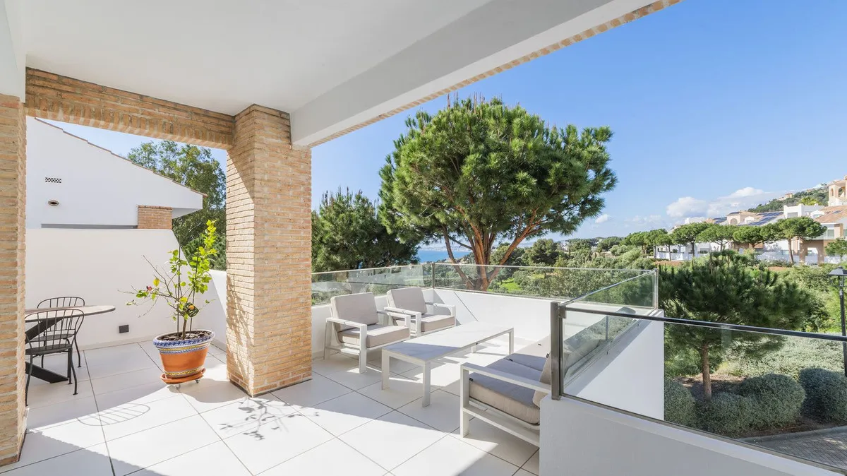 Luxurious Villa with Panoramic Views in Benalmádena