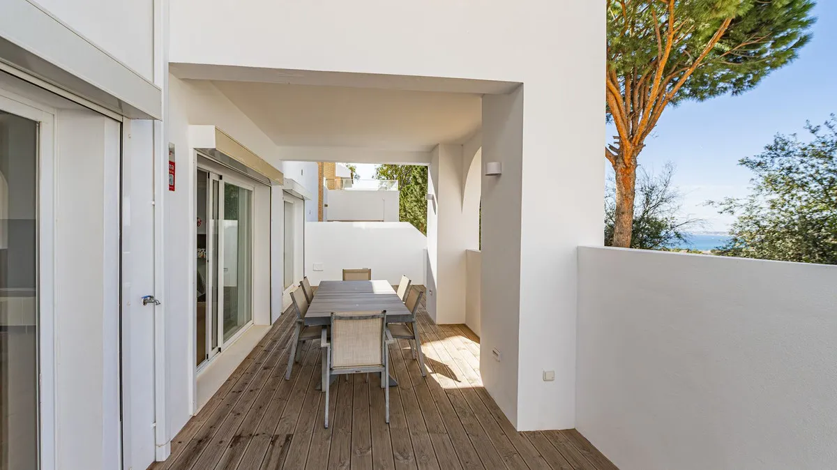 77a459a9-94e5-45d7-9317-3dce760bbab0