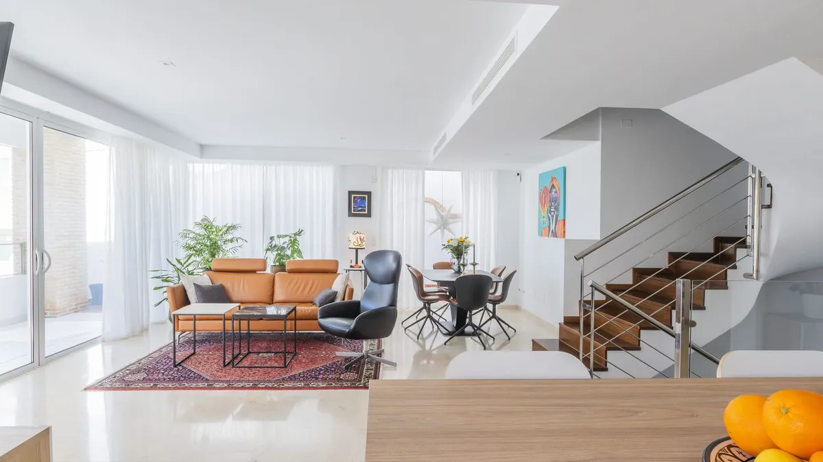 9eb19e40-9f12-4321-9675-88828274063a