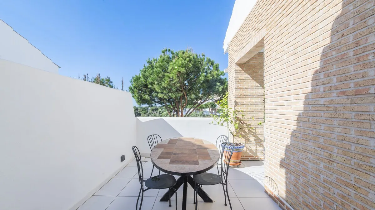 bcf43506-64d1-4172-a95a-62651280c9d6