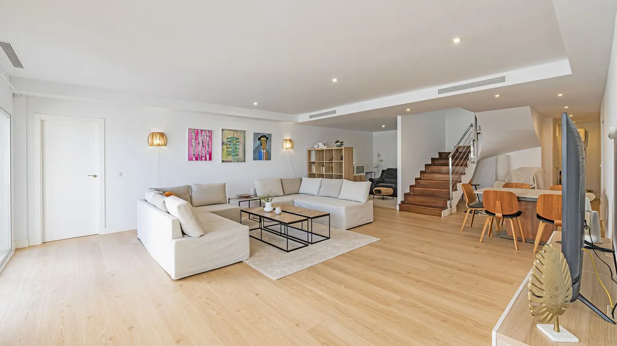 c87aa310-f59e-4053-8985-047037b11f55