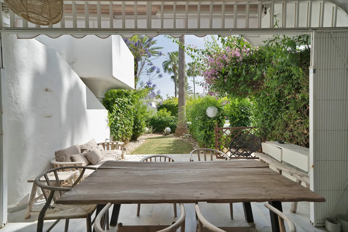 06cc0c67-7753-412c-8f2a-a585986c2f79