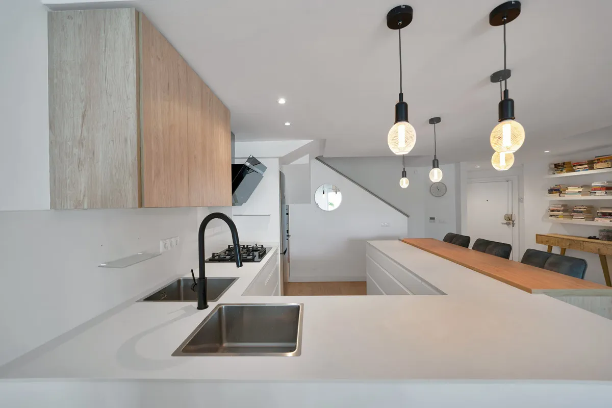 1d21e4d2-afbe-427b-a5c4-ce1ddc0a0915