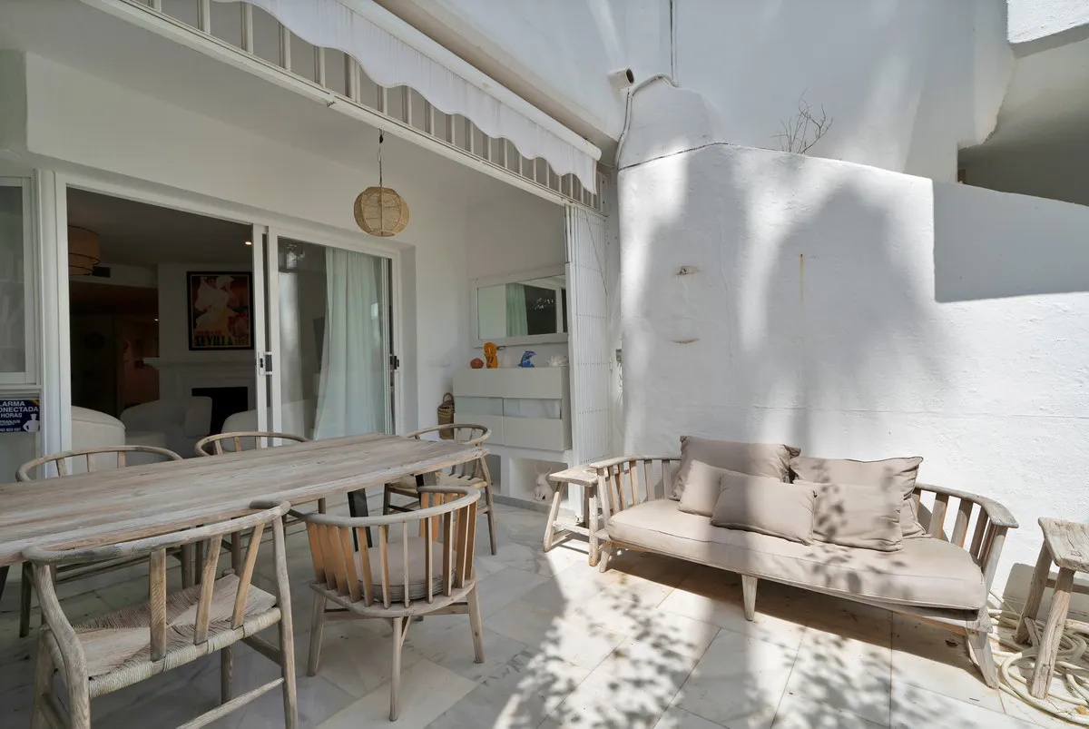 e213a29e-2aea-46e0-b6b1-fb3fb41e3a89