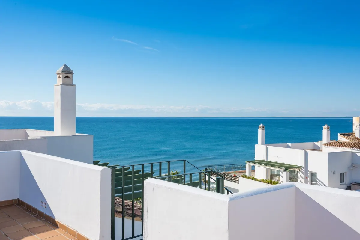 ac3b362d-99af-4257-91a0-8956ed3c81cf