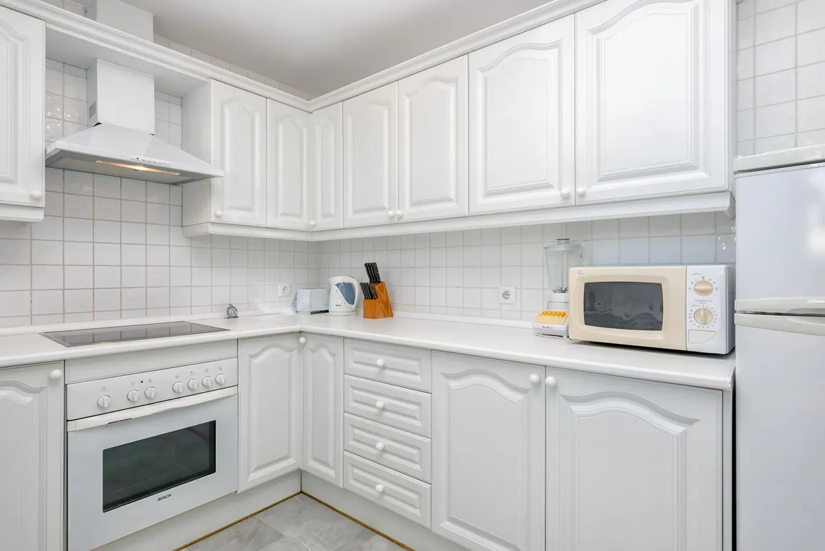 f2b17c62-7c0f-4df5-8d79-b60402275cf1