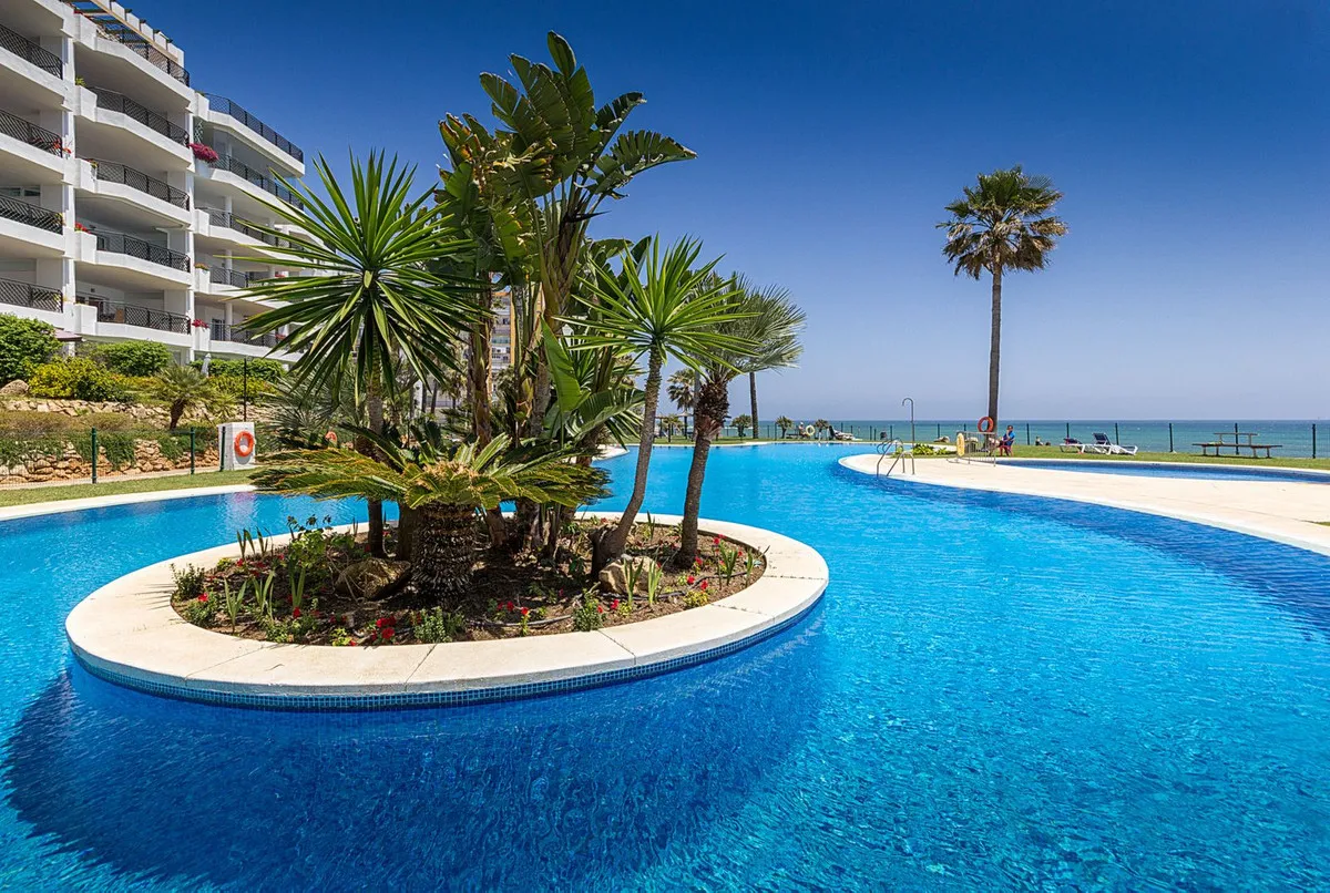 fbd24ab7-aa4d-42df-a92d-3233f4766b42