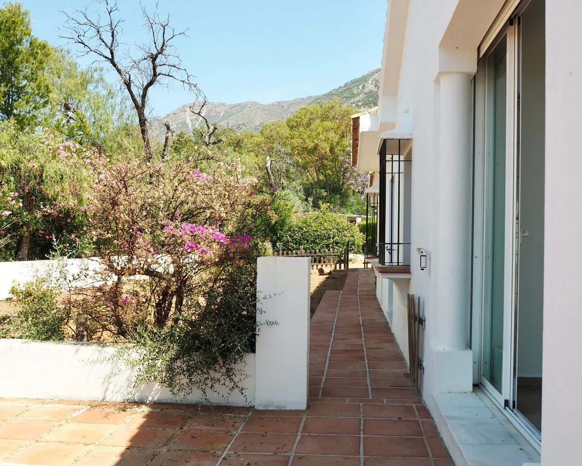 87a6a18e-892b-4295-a612-373713d0116c