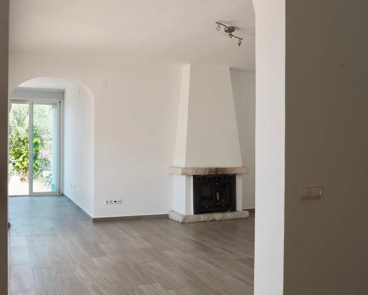 b34b19a2-b85b-42cb-821f-ebcaa98cf7b1