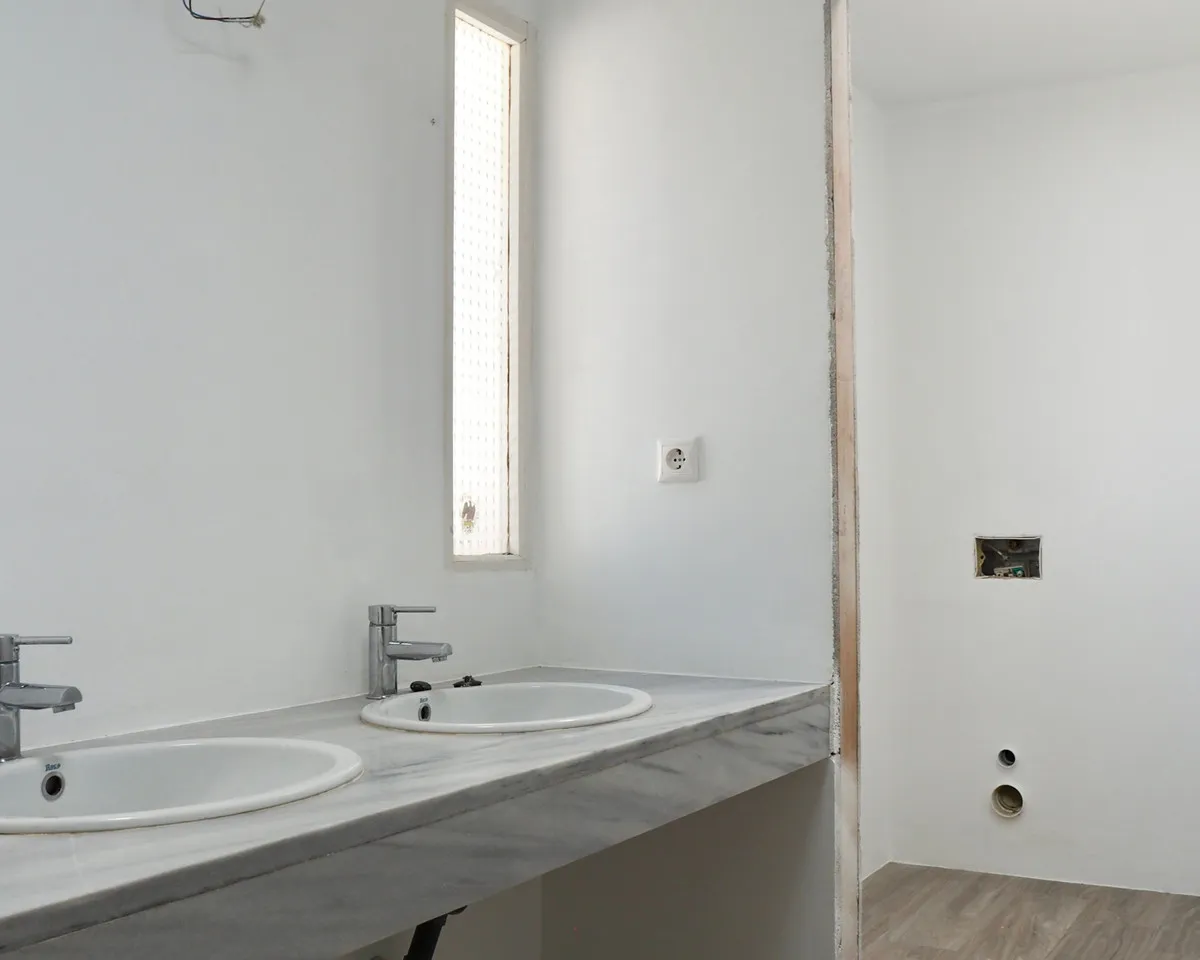 c08201cc-d37d-4006-935e-83ce45f44ae1