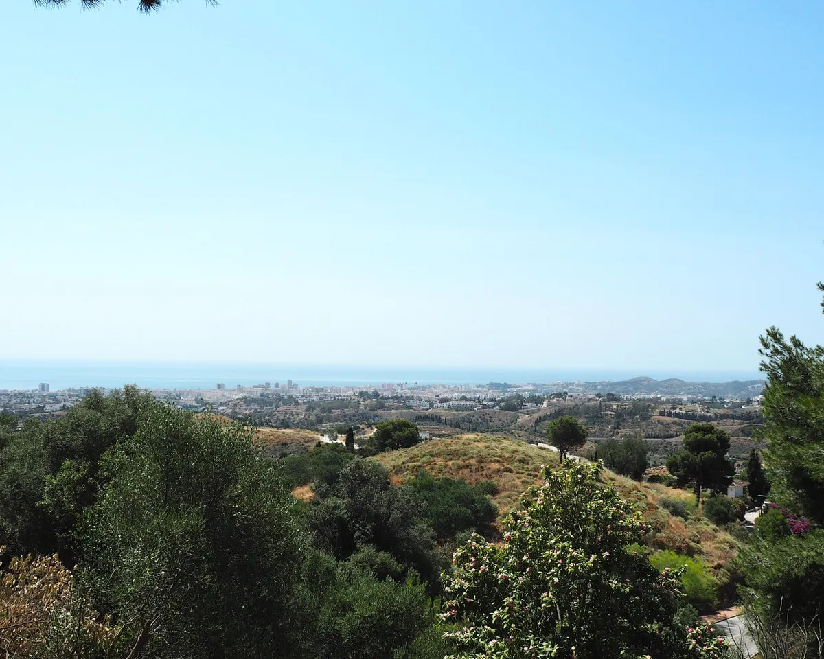 d3a72f40-d09f-4c0d-8cce-0c956aaa0a16