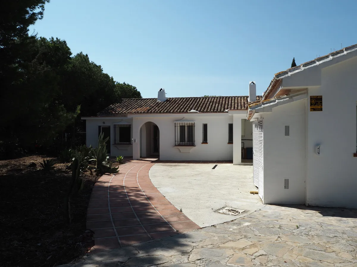 e8e7c06c-ad9e-462f-8c30-c45624bdabb1