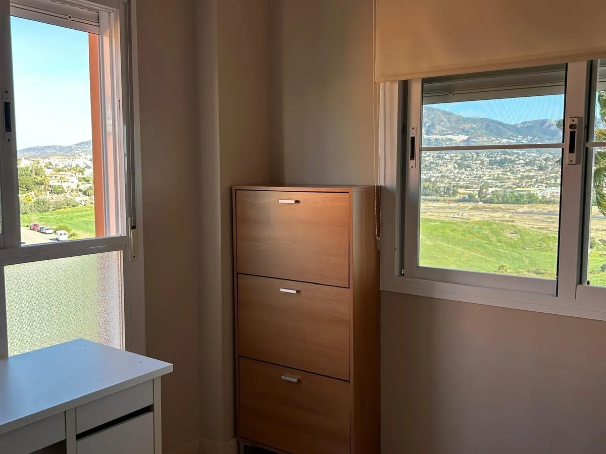 21077f44-f227-42c5-bd98-4629412403c3