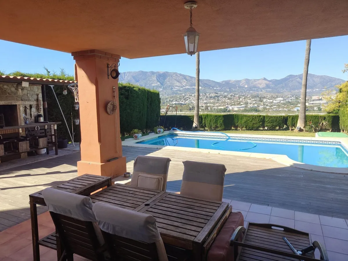 2cd585d8-0f2d-4be1-a3ee-9e3f9f3fbca2