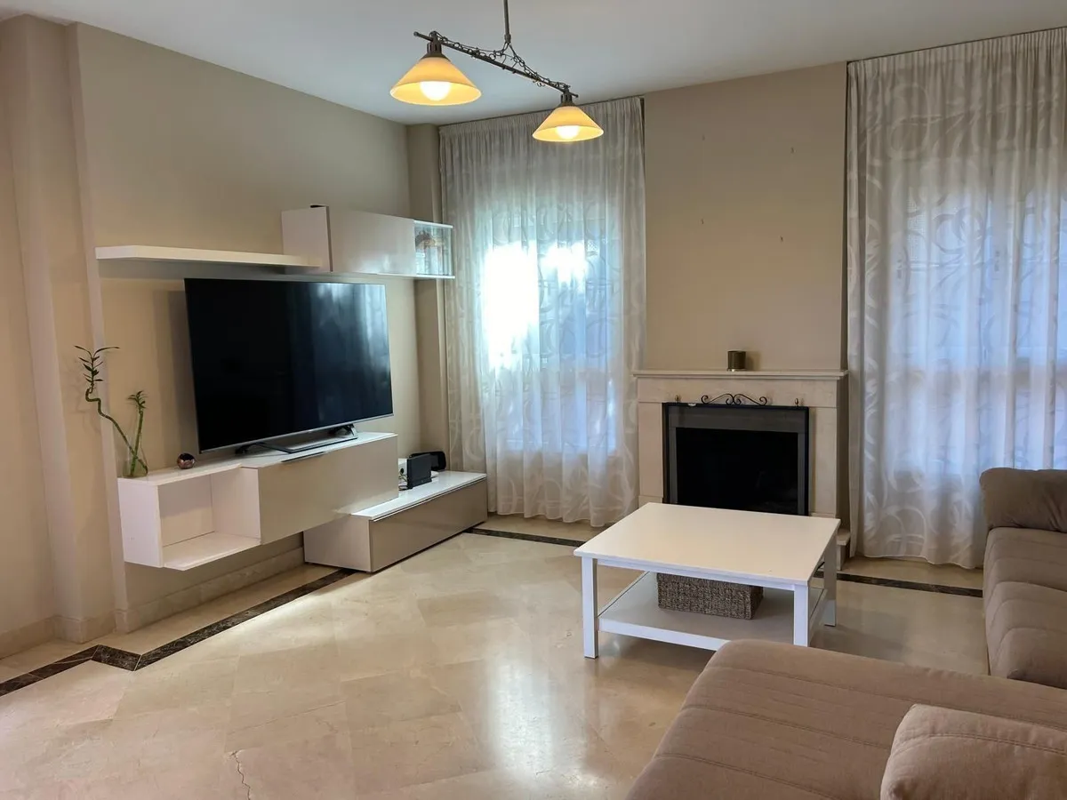 aa9e72cf-6e13-4aad-a4b6-dd5967c04648