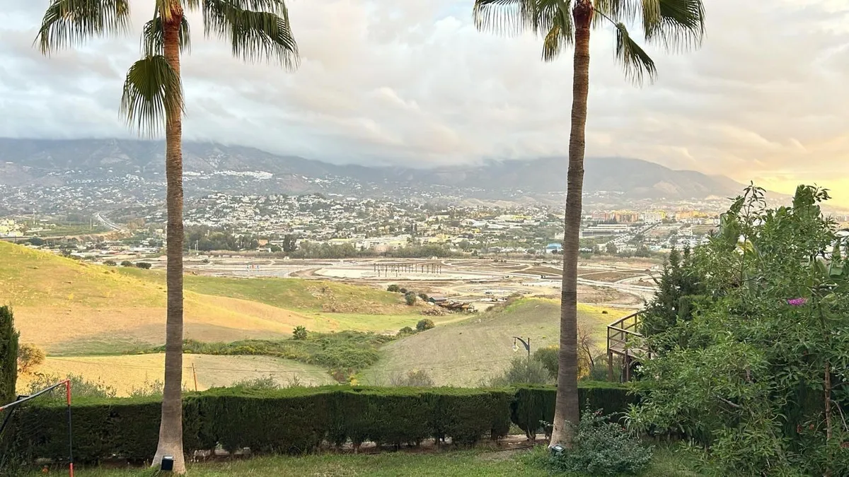 d5d0ae65-d7ca-4577-a5ba-d40d6261e2b5