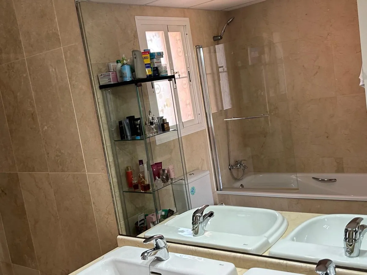 f36bb4b2-9585-4e9a-a6d3-353012e50193