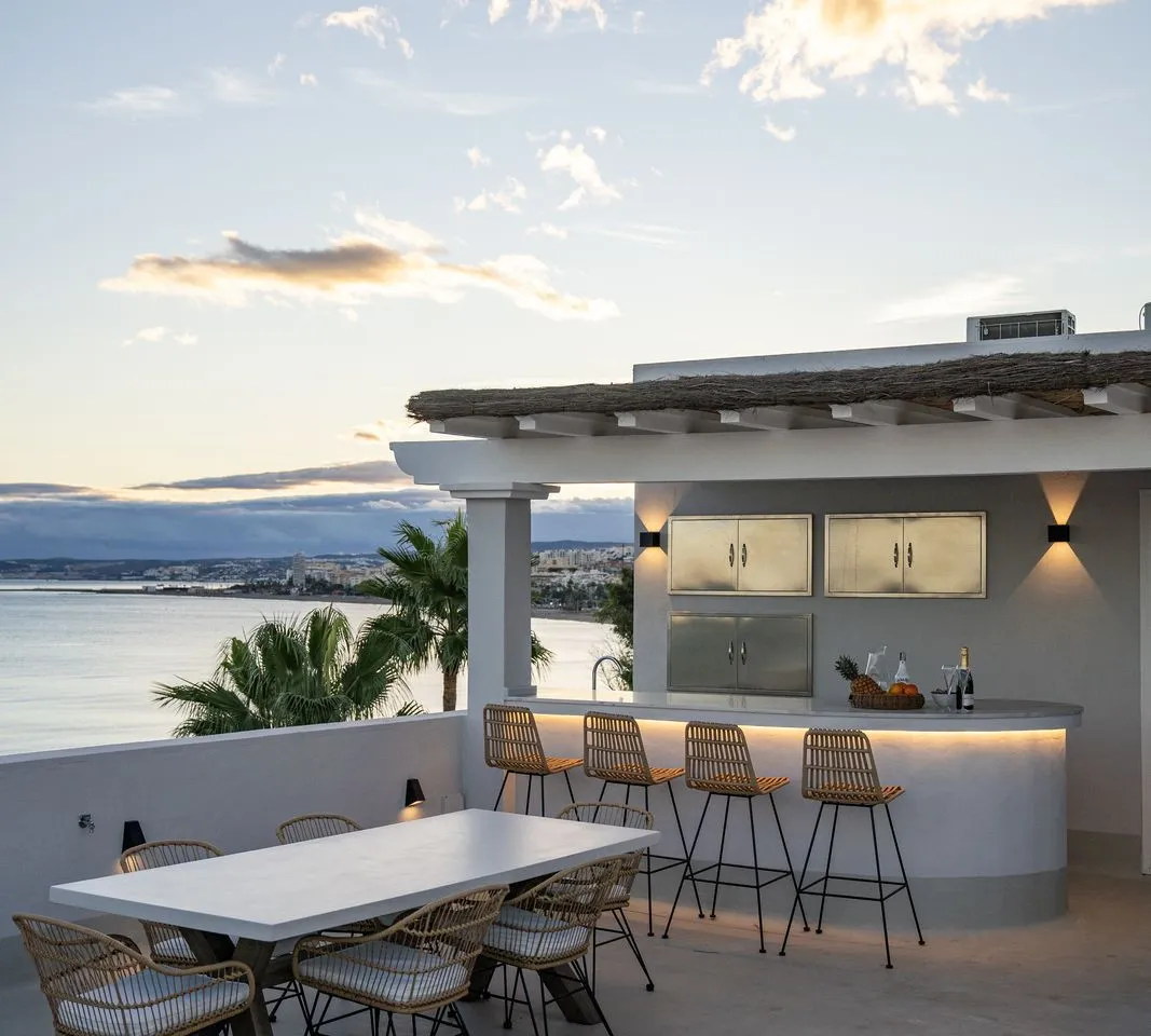 fd34a7c1-4f8e-4c52-b137-2ad3dbebc8bf