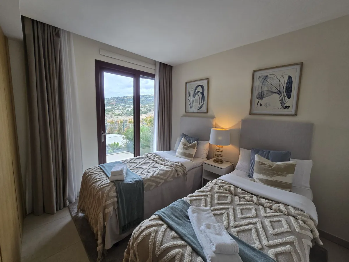 df3337a6-9c7d-4024-af4a-e2aee06d7c7d