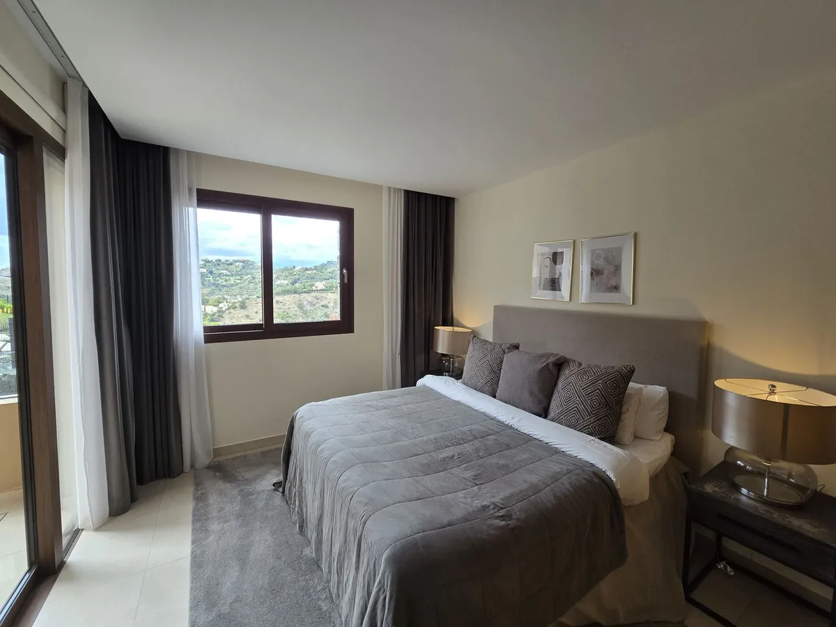 edc605b9-c3d7-4d66-8838-fcd004cf1a96