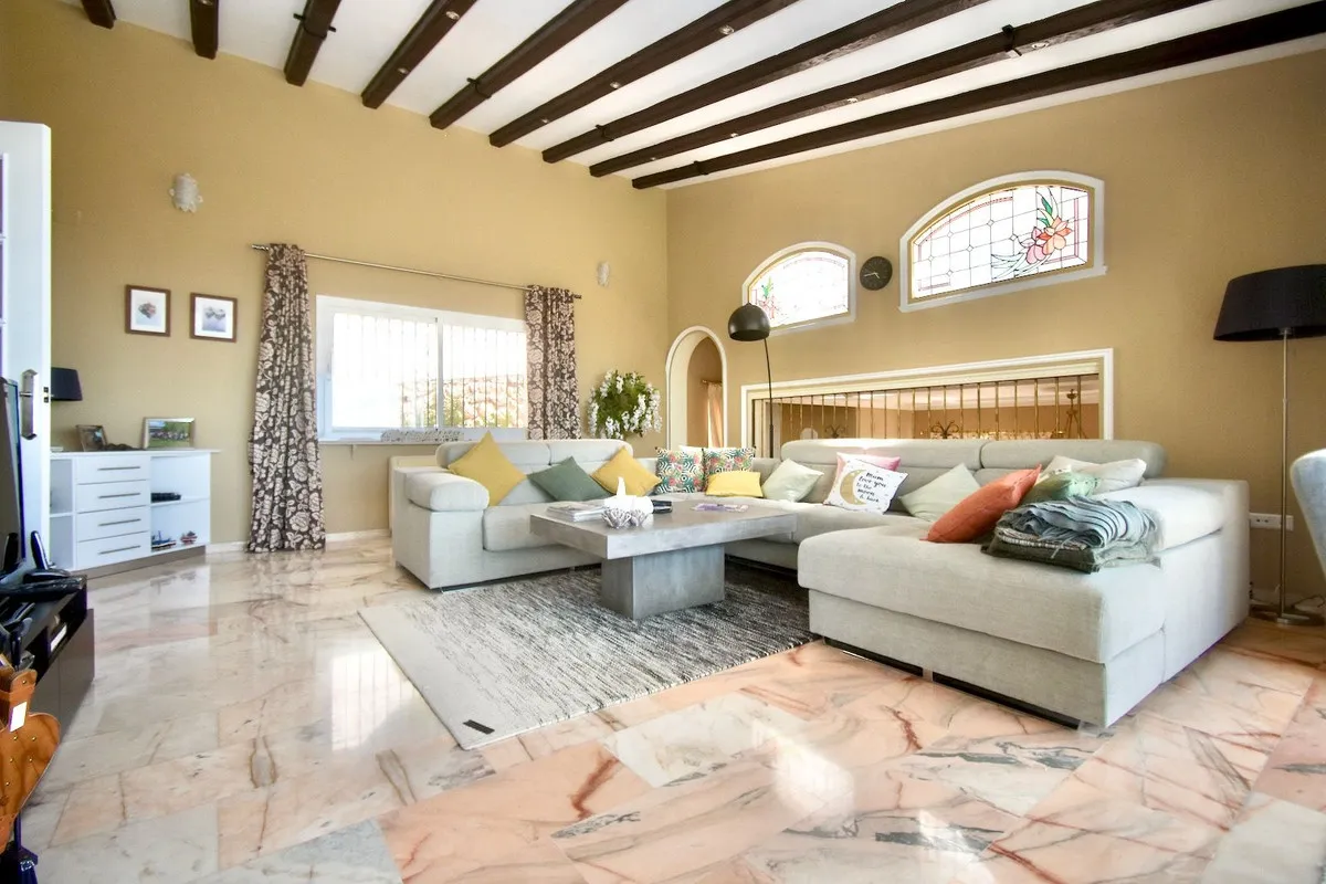 09e6a9e1-7a6d-47ce-9d5e-9d75d3558dc4