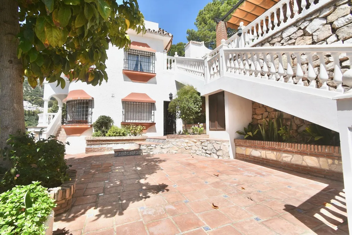 0cfcd22c-6fe7-43e8-854e-626e1edc85ec