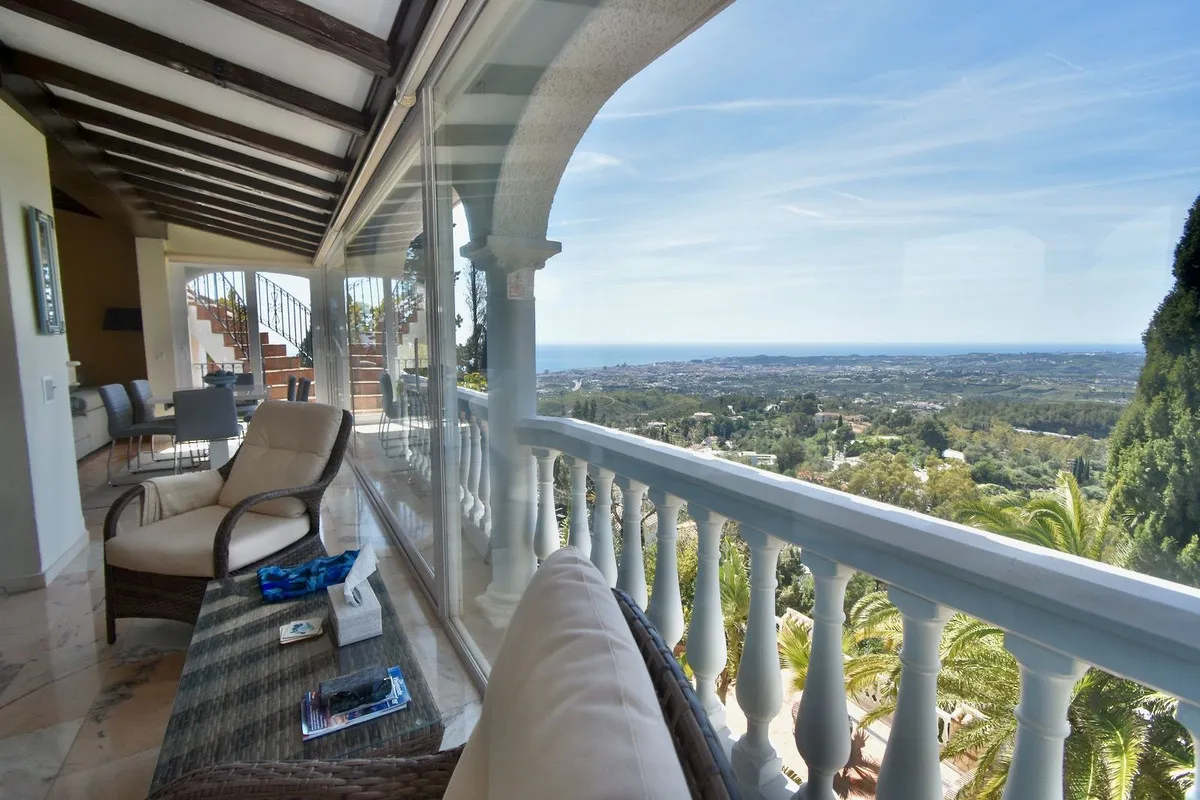 18c812f8-3c8f-4323-82ca-fe5f97db6c5a