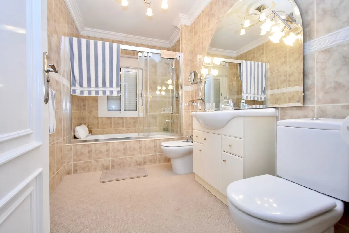 2bc80ad5-953a-4383-b275-54c23d3156e9