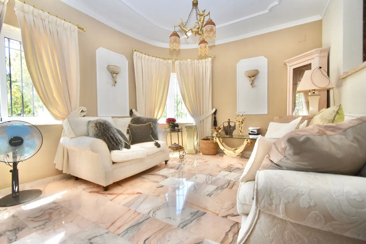 66fc7a73-7c1a-4295-a7ca-375f37fb9392