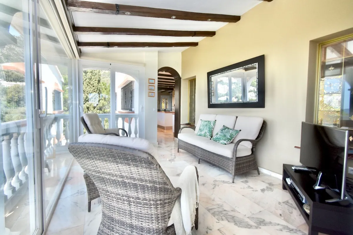 a44a9649-847d-49bd-8443-b5472f8f8f98