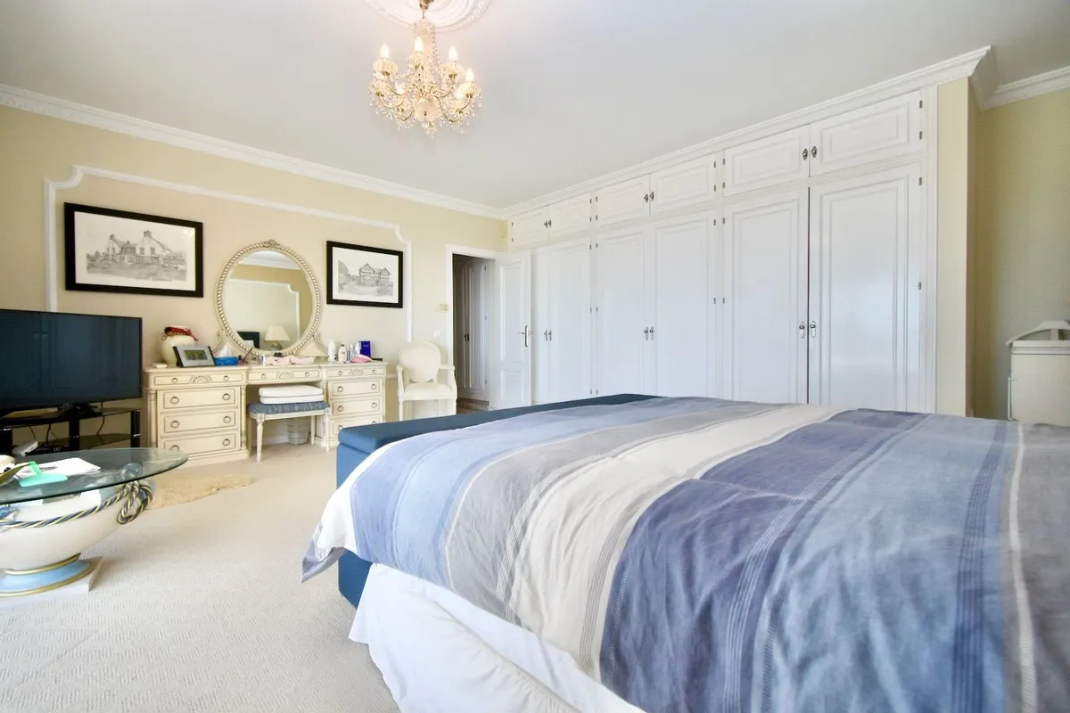 a9eeb84c-451f-4200-aa10-85f11554c86a