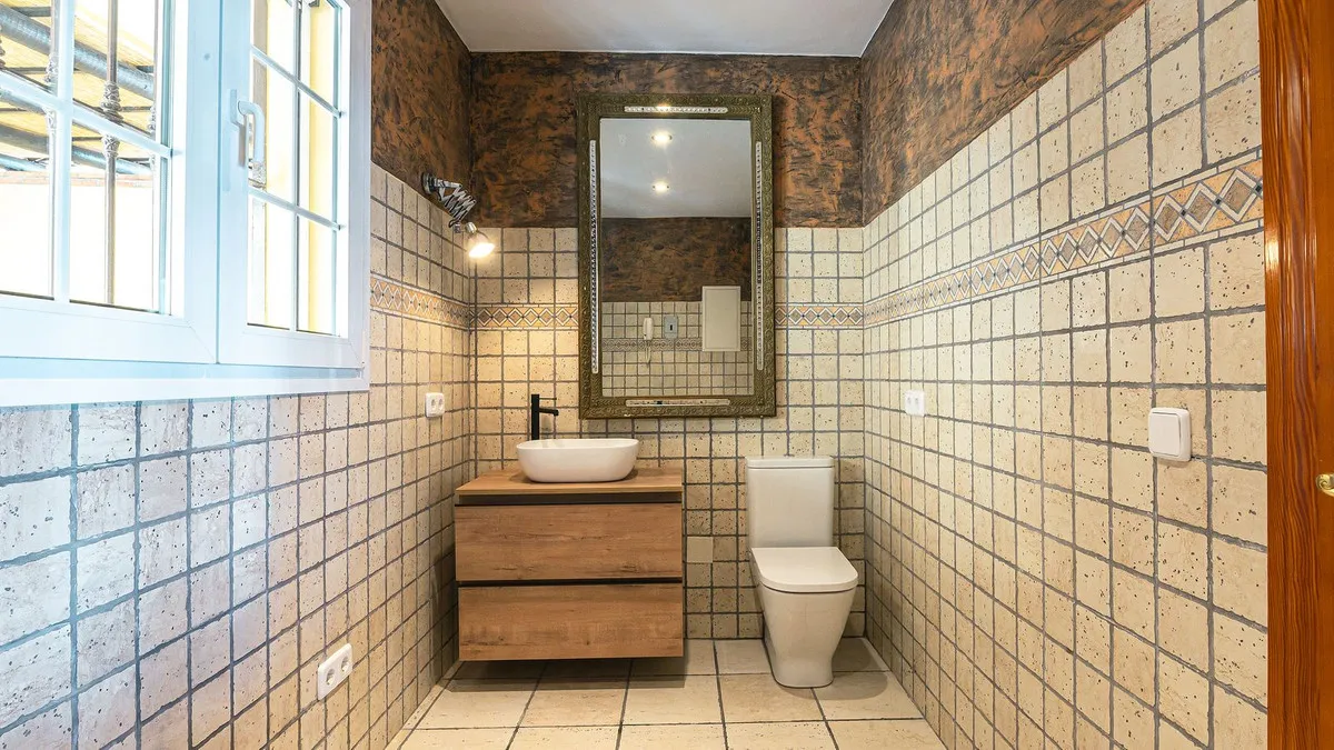 4b515b64-7a45-4d23-96fc-6cb6ad6ed5e1