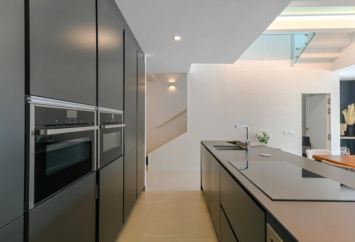 1f2339af-8540-42c1-af94-6af89d5c33df