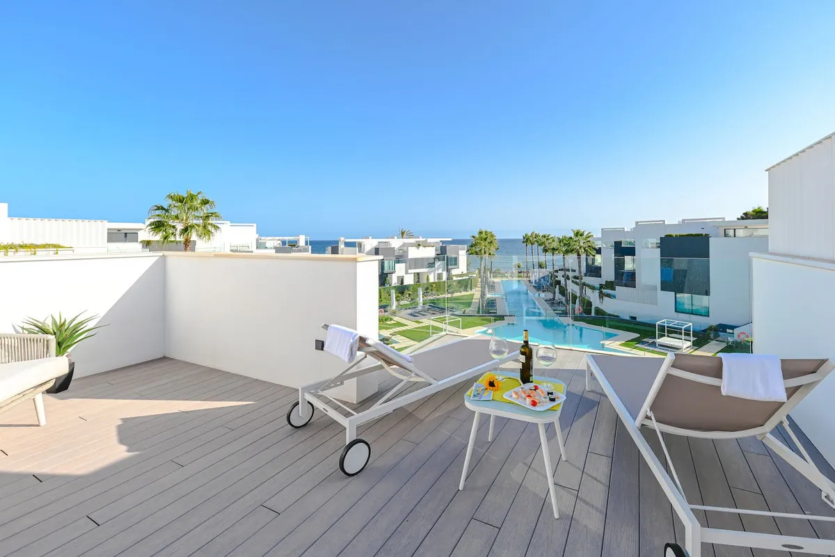 64b1b338-b894-4839-a1fc-da753d55f13a