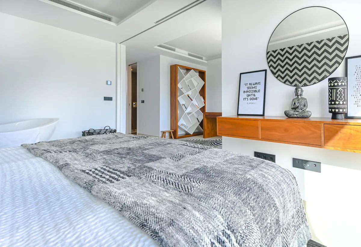 967defe5-9a58-47e1-91ed-310bd52ab34b