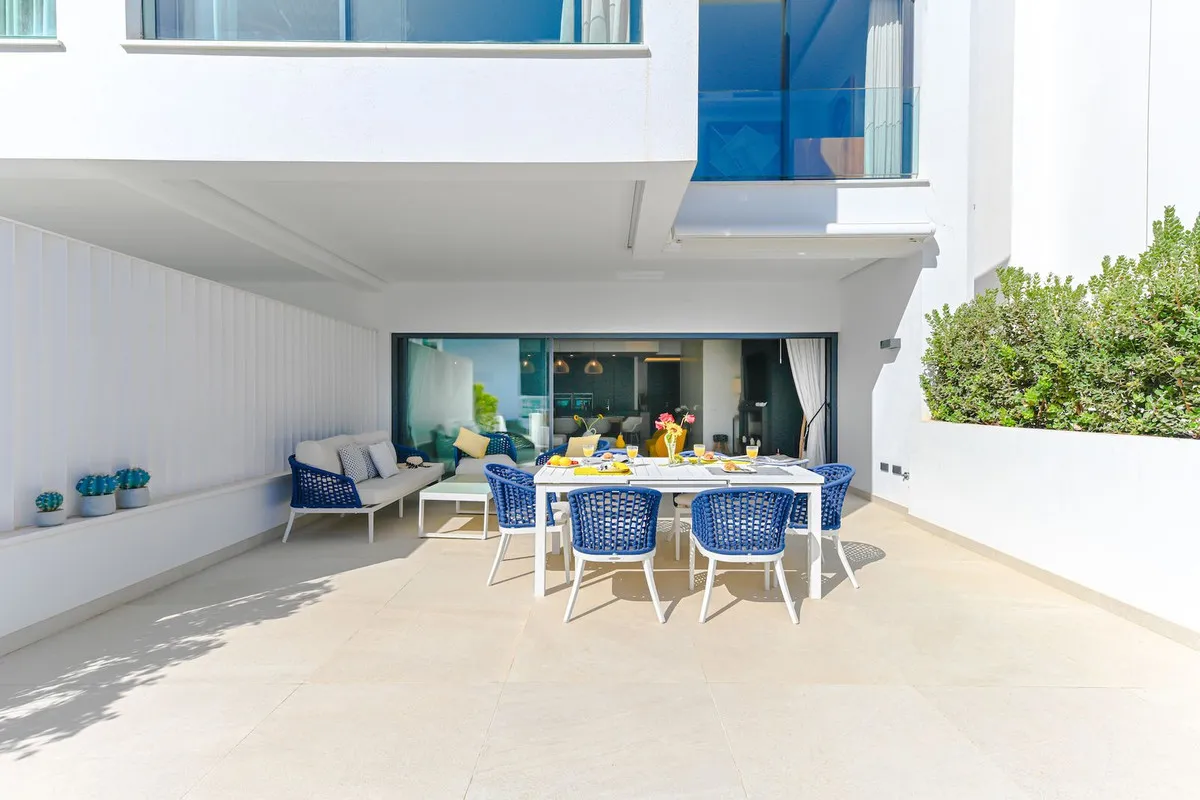 9739507c-f5a2-4960-99a6-0132547b8705