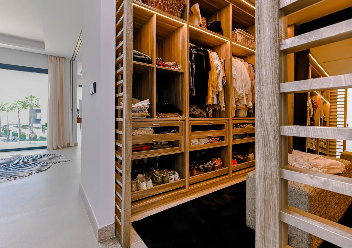 b739e9c0-43da-473a-a988-0047c3d102ad